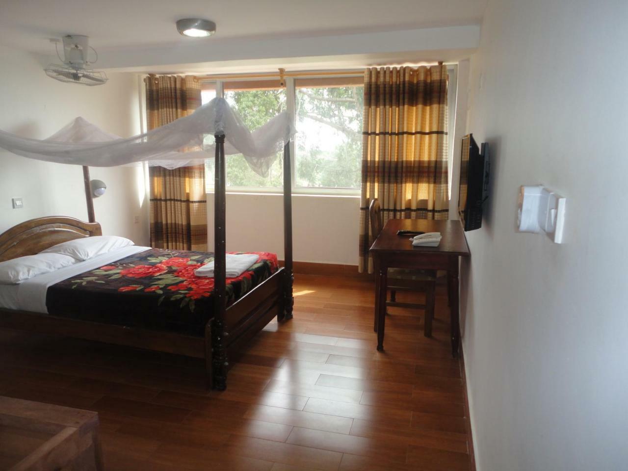 Entebbe Flights Motel Luaran gambar